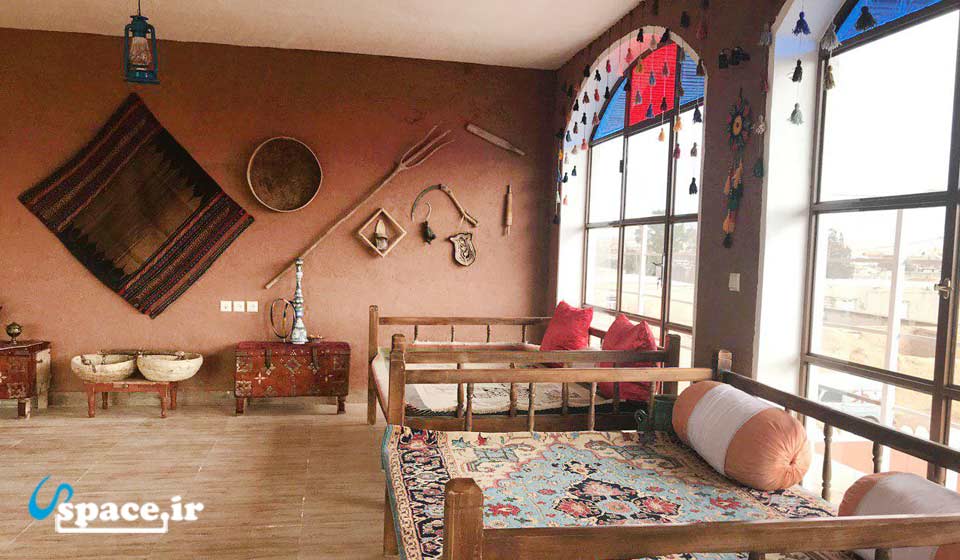 نمای داخلی اقامتگاه بوم گردی گیسو بانو - دلیجان - روستای رباط ترک